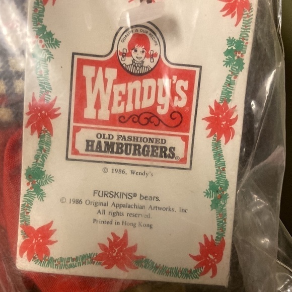 NEW IN PACKAGING! VINTAGE WENDY'S FURSKIN BEARS - Picture 6 of 13